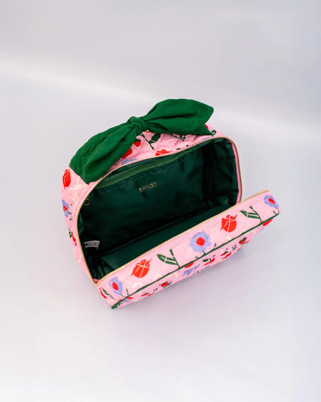 Getaway Toiletry Bag Cherry Lips