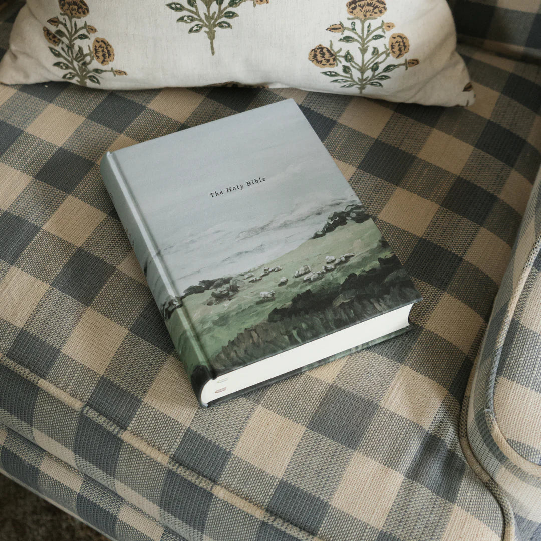 Dublin Theme CSB Bible