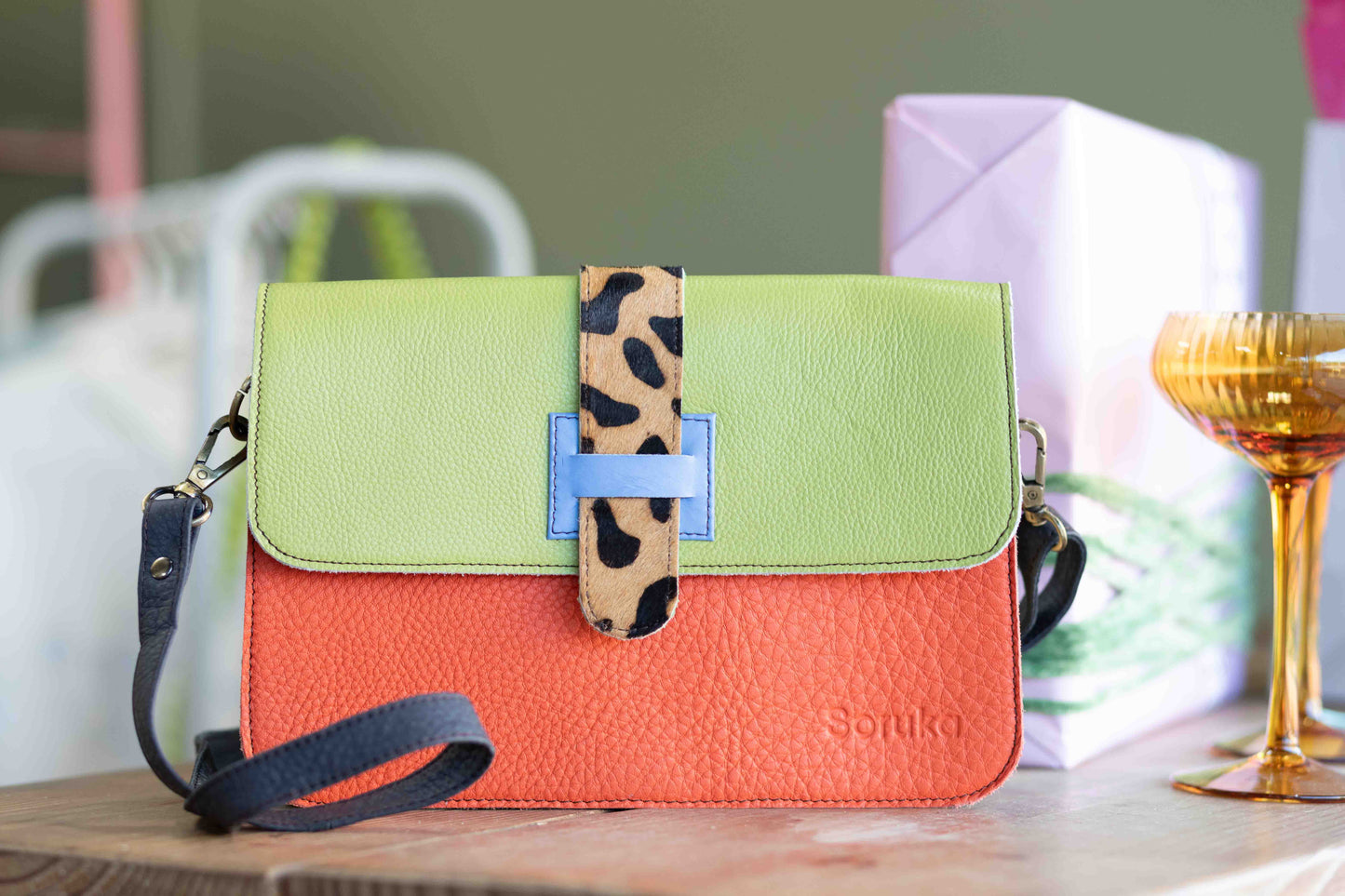 Jana Reversible Loop Bag