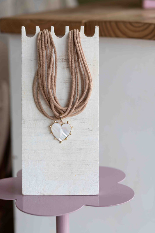 The Sally - Slub Strand Nacklace with Statement Charm