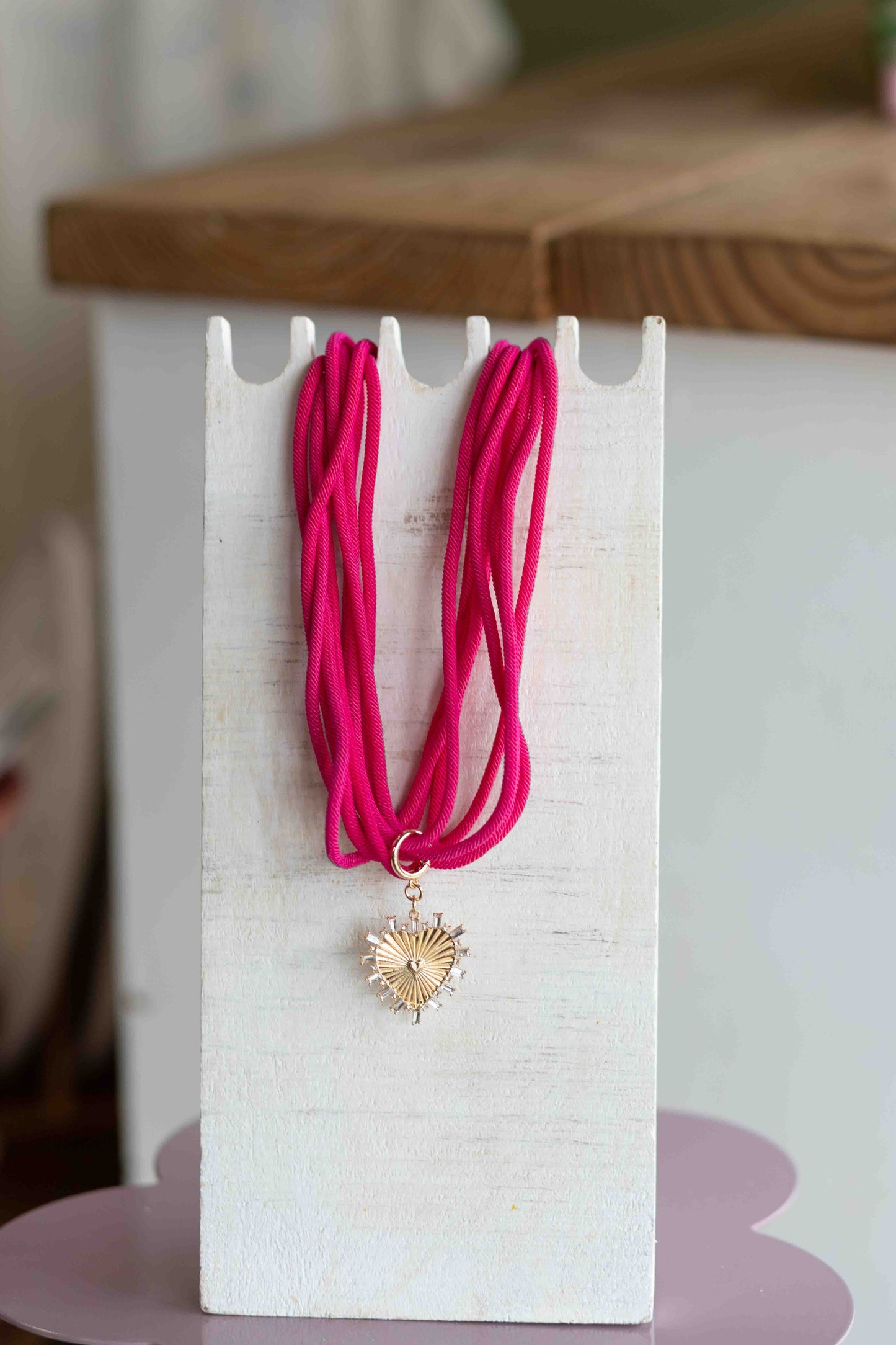 The Sally - Slub Strand Nacklace with Statement Charm